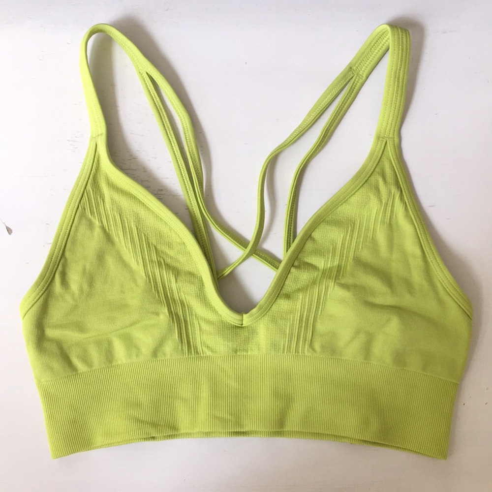 Lululemon Seamless Plunge Sports Bra Lime 8